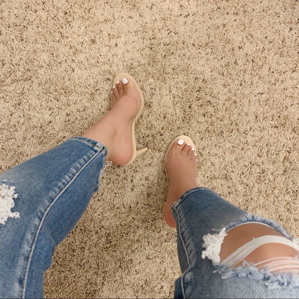 NEW Bella Heel- in Nude - Picture 6 of 6